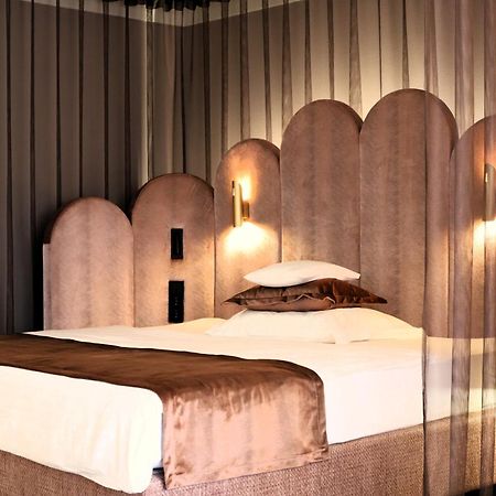 Hotel Waldkrug Delbruck Luaran gambar