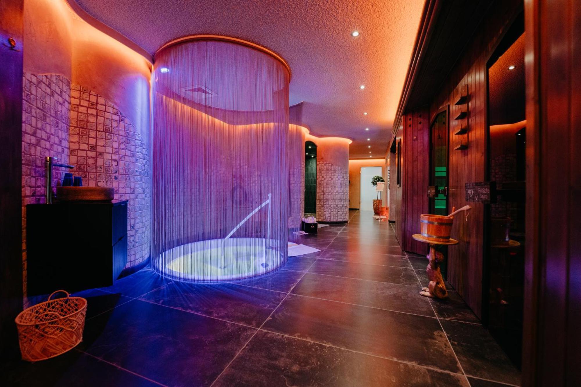 Hotel Waldkrug Delbruck Luaran gambar